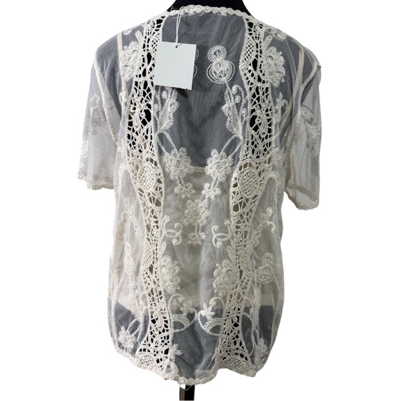 🚨CLOSET CLOSING PRICE🚨Zara Lace Top - Picture 4 of 7